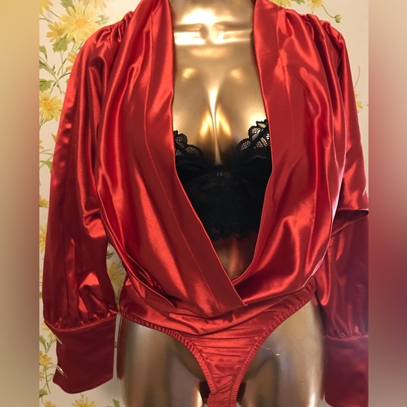 Satin Surplice Plunge Neck Bodysuit size M - Picture 12 of 16